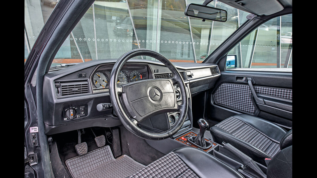 Mercedes C-Klasse, W201, Cockpit