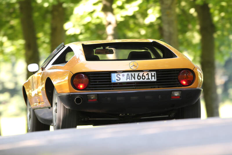 Mercedes C111, Heckansicht