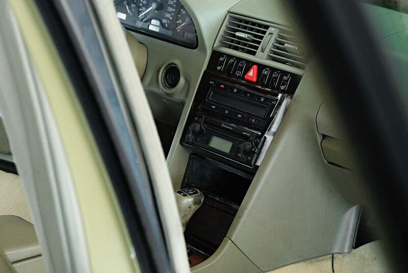 Mercedes C230 Kompressor 1999 von Niki Lauda