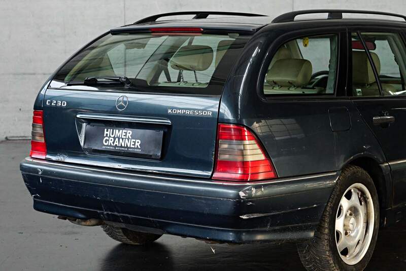 Mercedes C230 Kompressor 1999 von Niki Lauda