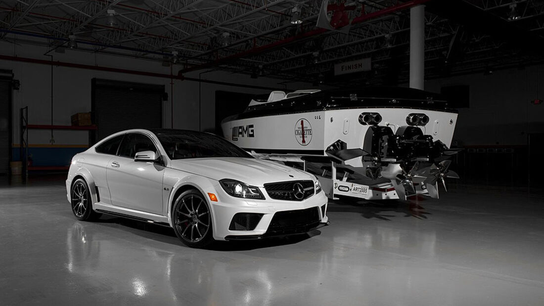 Mercedes C63 AMG Black Series Speedboot