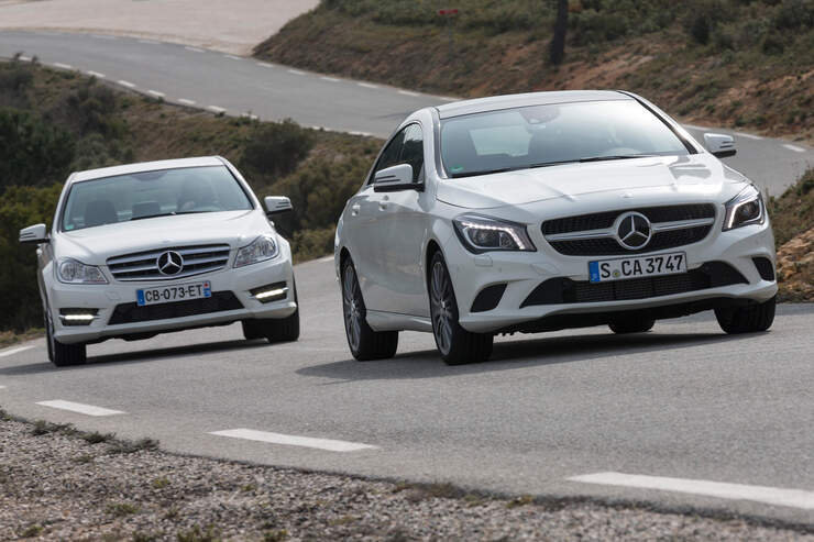 Mercedes Cla 220 Cdi Und C 200 Cdi Im Fahrbericht Bruderkampf Auto Motor Und Sport