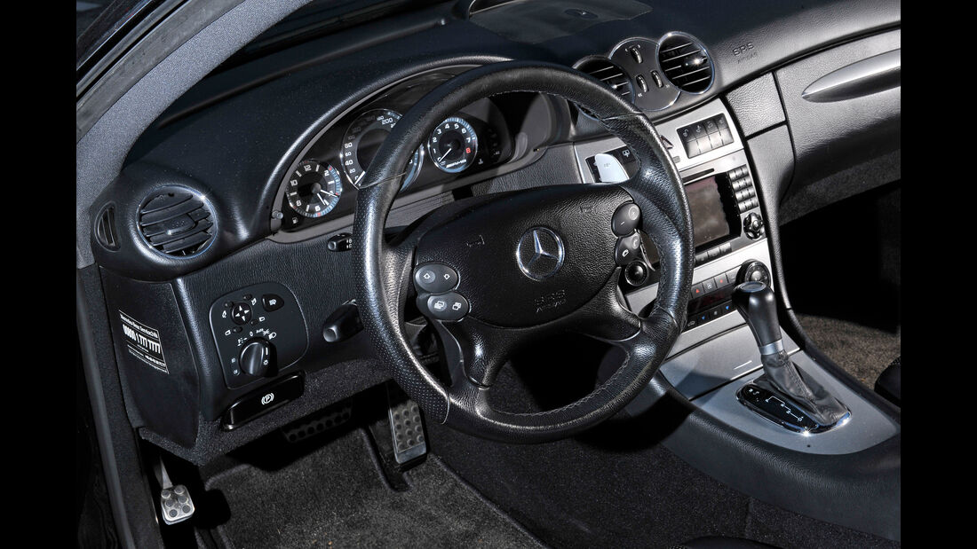 Mercedes CLK 63 AMG Coupé, Cockpit