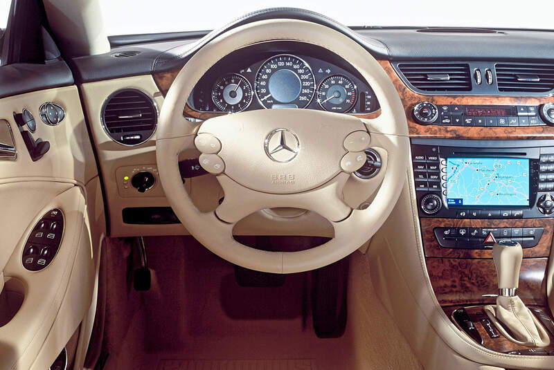 Mercedes CLS C219 (2004)