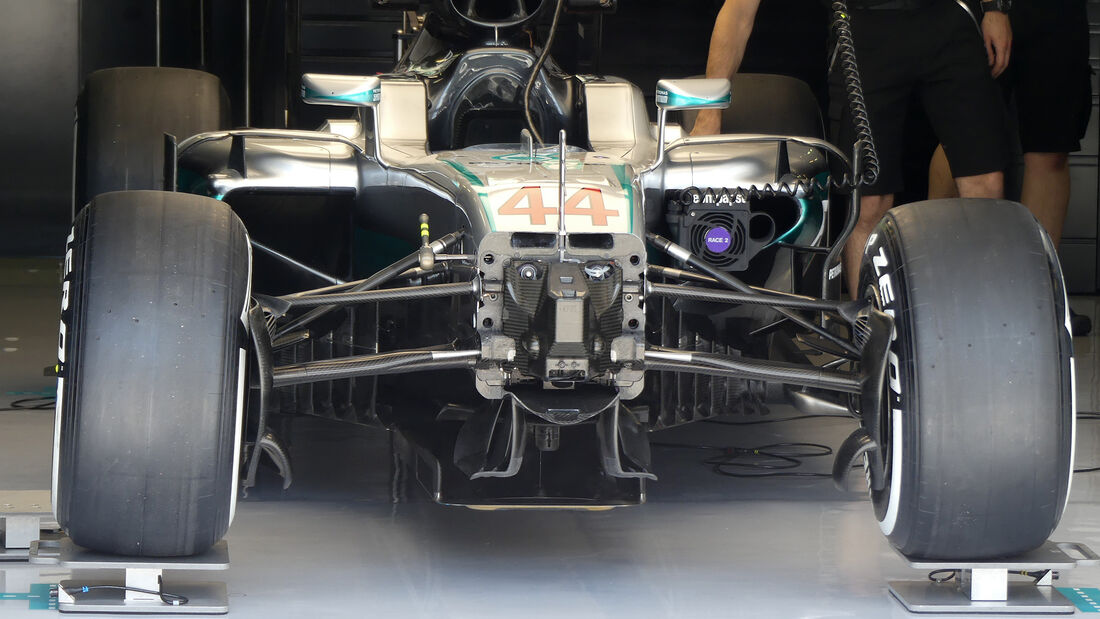 Mercedes - Chassis-Trick - F1-Technik - Formel 1 2016