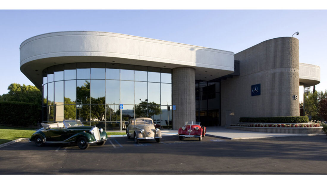 Mercedes Classic Center Irvine