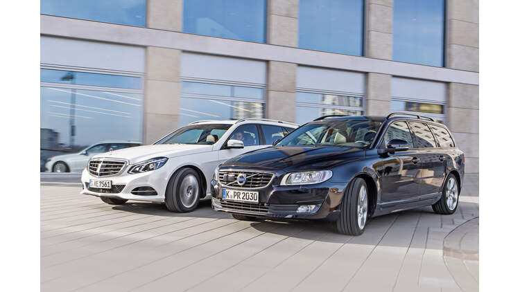 Mercedes E 220 T Bluetec Vs Volvo V70 D4 Kombination Mit Tradition Auto Motor Und Sport