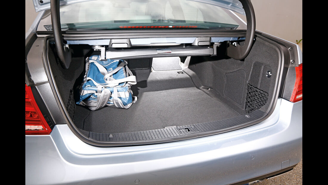 Mercedes E 350 Bluetec, Kofferraum