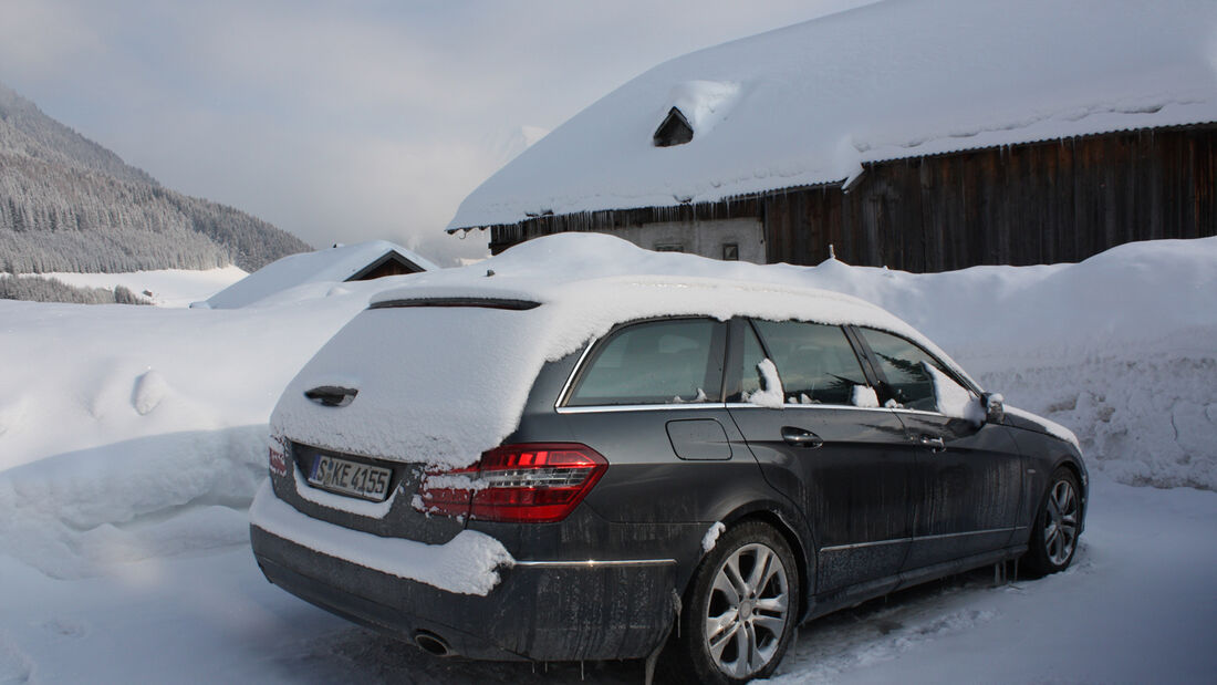 Mercedes E 350 Bluetec T-Modell, Heckansicht