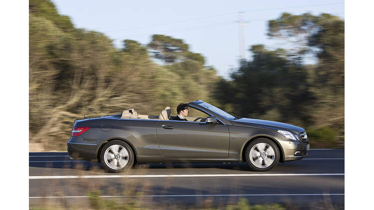 Mercedes E Klasse Cabrio E 350 Cgi Im Fahrbericht Cabrio Mit Beruhigender Wirkung Auto Motor Und Sport