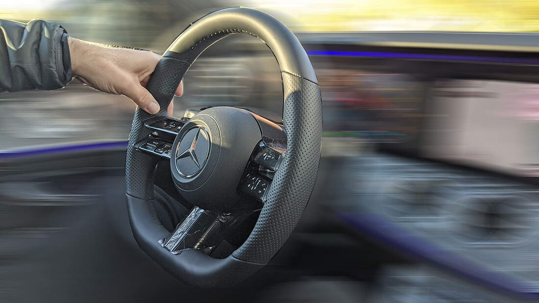 Mercedes E Klasse Facelift Erlkonig Lenkrad Design Geleakt Auto