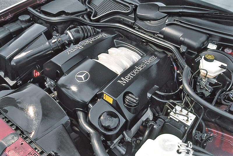 Mercedes E-Klasse (W210), Motor