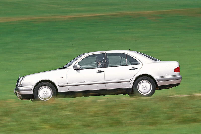 Mercedes E-Klasse (W210), Seitenansicht