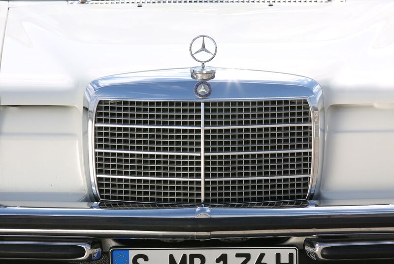 Mercedes E-Klasse - sechs Generationen