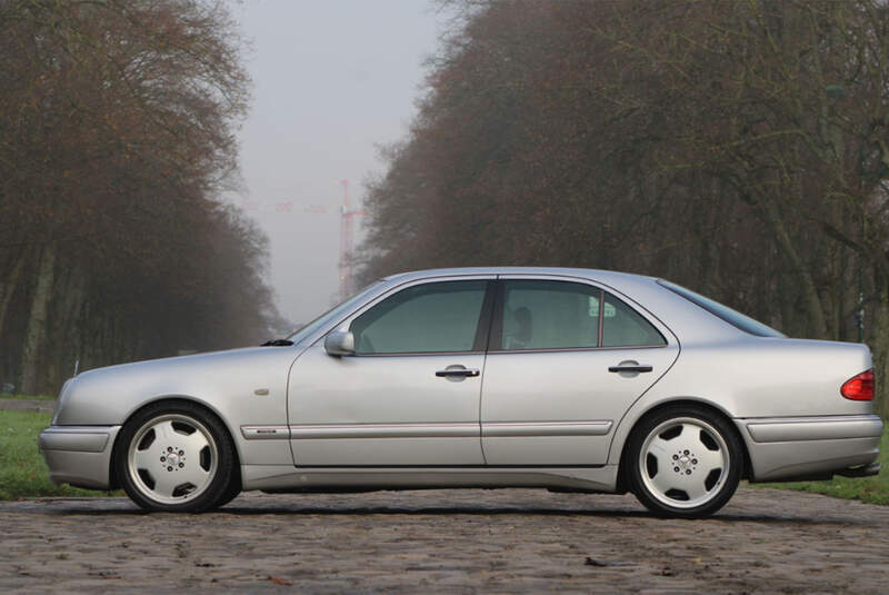 Mercedes E50 AMG W210 (1996)