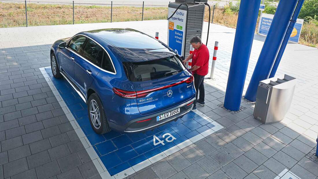 Mercedes EQC 400 4matic im Dauertest | AUTO MOTOR UND SPORT