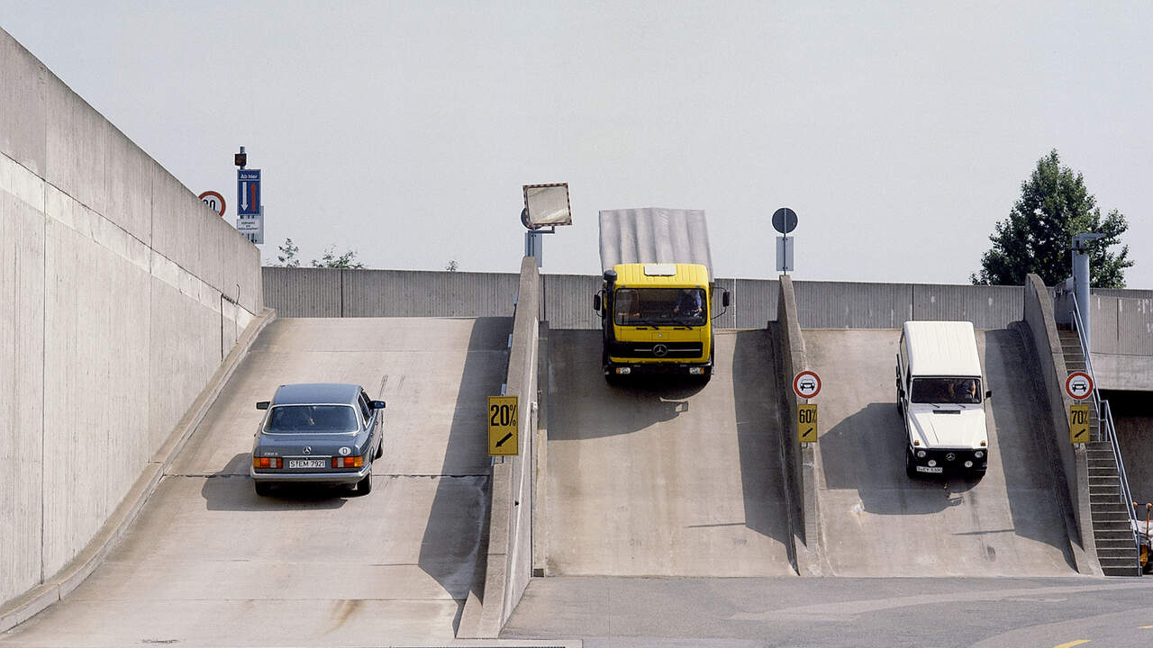 50 Jahre Mercedes Einfahrbahn Alles Zur Geheim Test Strecke Auto Motor Und Sport
