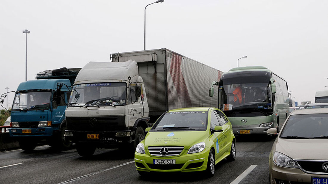 Mercedes F-Cell World Drive, 39. Etappe, China, Shanghai - Huaian