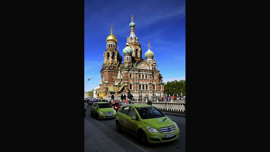 Mercedes F-Cell World Drive, B-Klasse, Brennstoffzelle, 63. Tag, Welikij Nowgorod - St. Petersburg