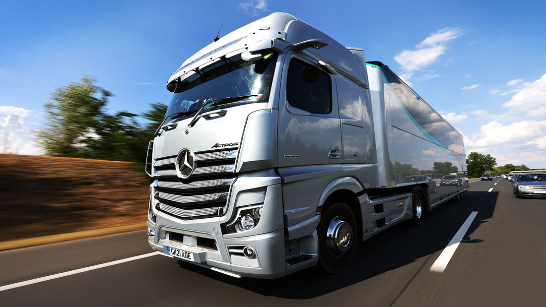 Mercedes - F1-Trucks - Actros - 2022