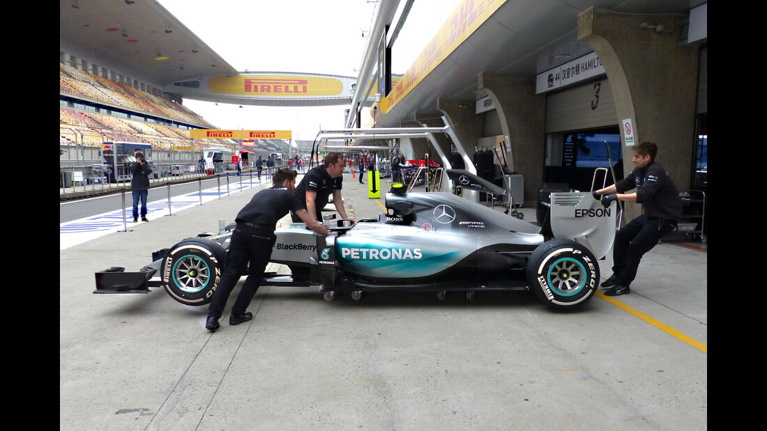 Mercedes - Formel 1 - GP China - Shanghai - 9. April 2015