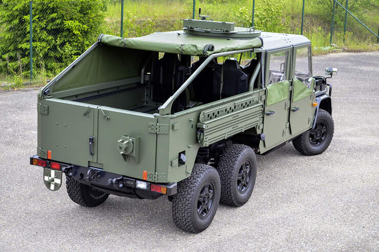 Mercedes G Lrpv Und Lapv Neue G Klasse Modelle In Uniform Auto Motor Und Sport