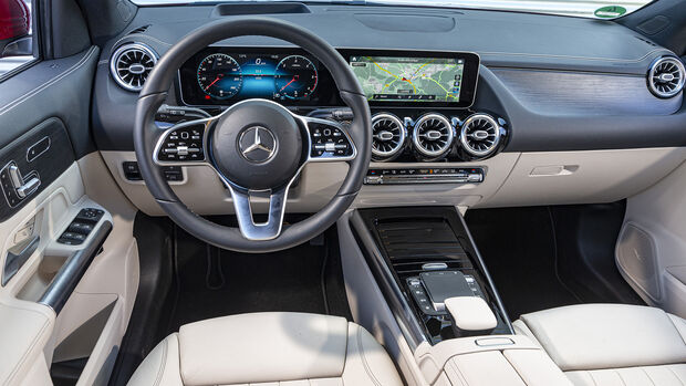 Mercedes GLA 220 d 4 Matic, Interieur