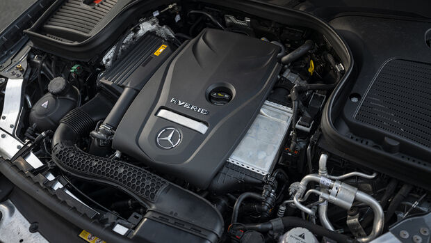 Mercedes GLC 300e, Motor