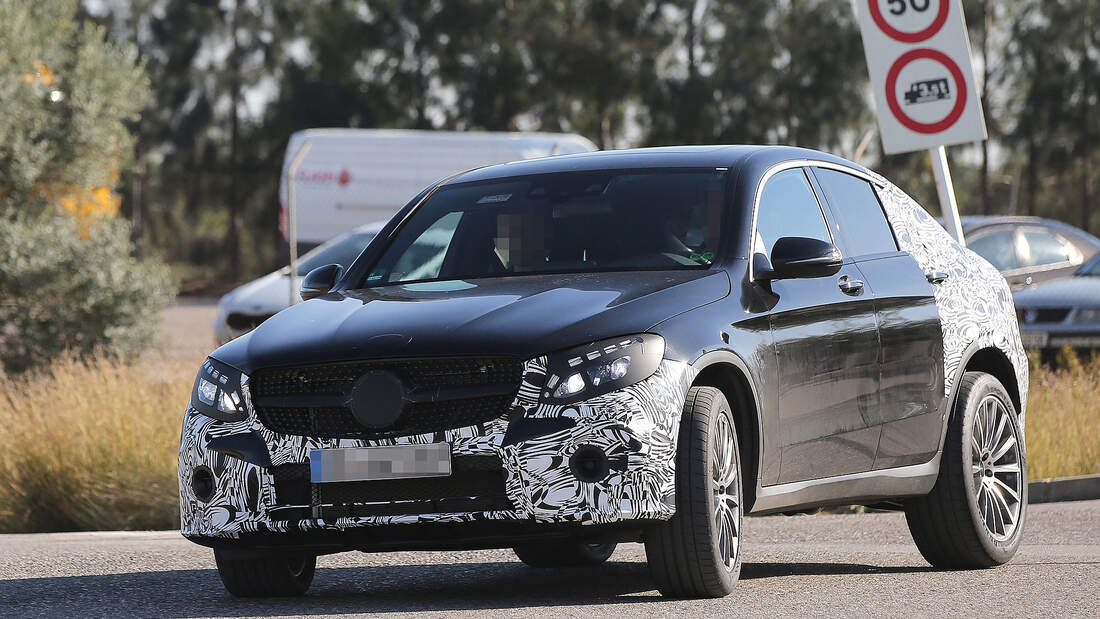 Mercedes GLC Coupé erste Mitfahrt im SUV-Coupé (2016) - auto motor und ...