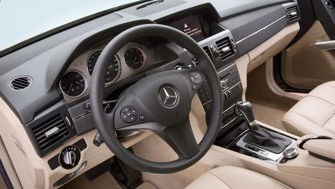 Mercedes GLK, Cockpit