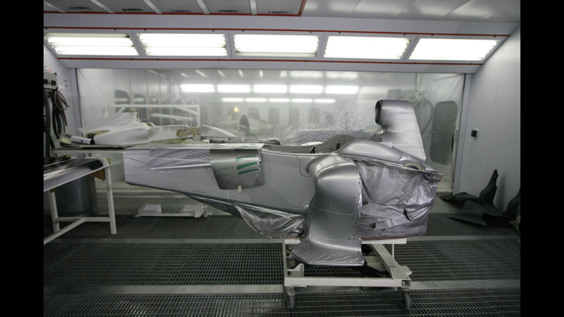 Mercedes GP - Fabrik Brackley