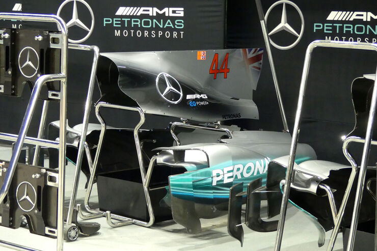 Mercedes-GP-Singapur-Formel-1-Mittwoch-1