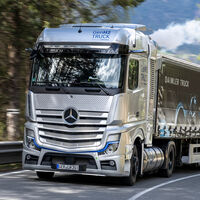 Mercedes GenH2 Prototyp sLH2 Wasserstoff-Lkw