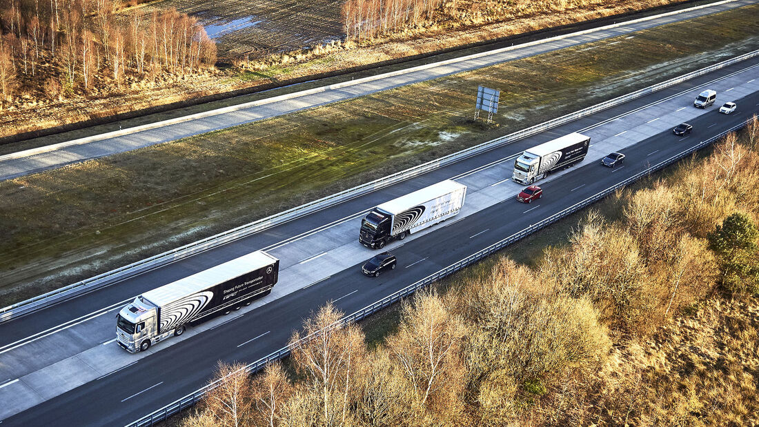 Mercedes Lkw-Vernetzung / autonomes fahren