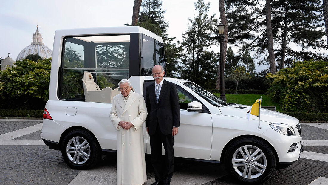 Mercedes M-Klasse Papst Benedict