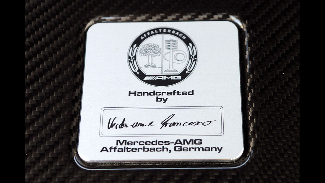Mercedes ML 63 AMG 2012 Test