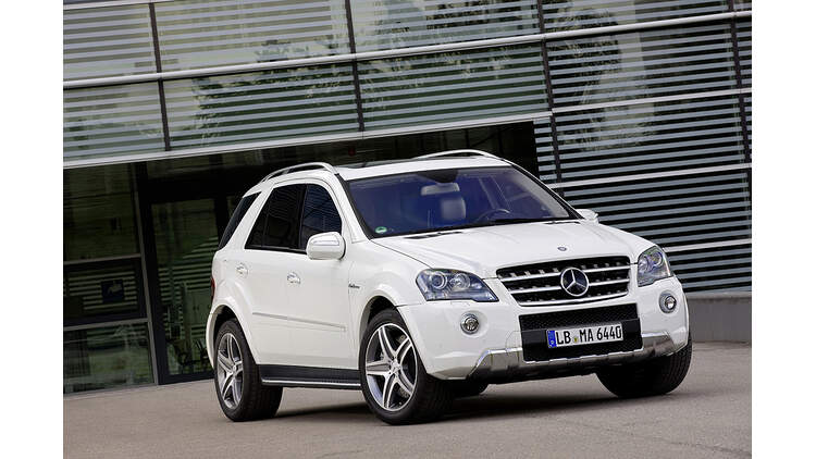 Mercedes Ml 63 Amg Facelift Kleines Facelift Fur Das Starkste Mercedes Suv Auto Motor Und Sport Mercedes Ml 63 Amg Facelift Kleines Facelift Fur Das Starkste Mercedes Suv Auto Motor Und Sport