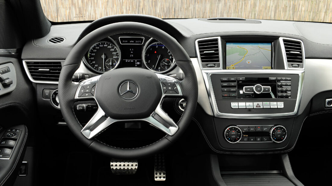 Mercedes ML, Cockpit