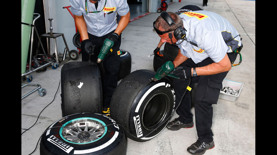 Mercedes - Pirelli-Reifen - Formel 1 - GP Malaysia - 28. März 2015