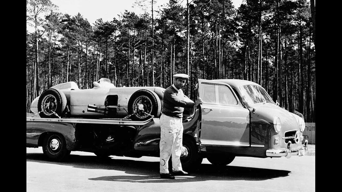 Mercedes Renntransporter Fangio Kling