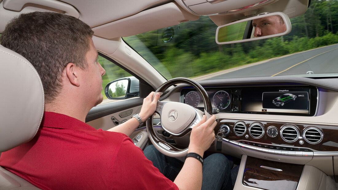 Mercedes S 300 Bluetec Hybrid im Fahrbericht: Selbstzünder mit  Elektrohelfer