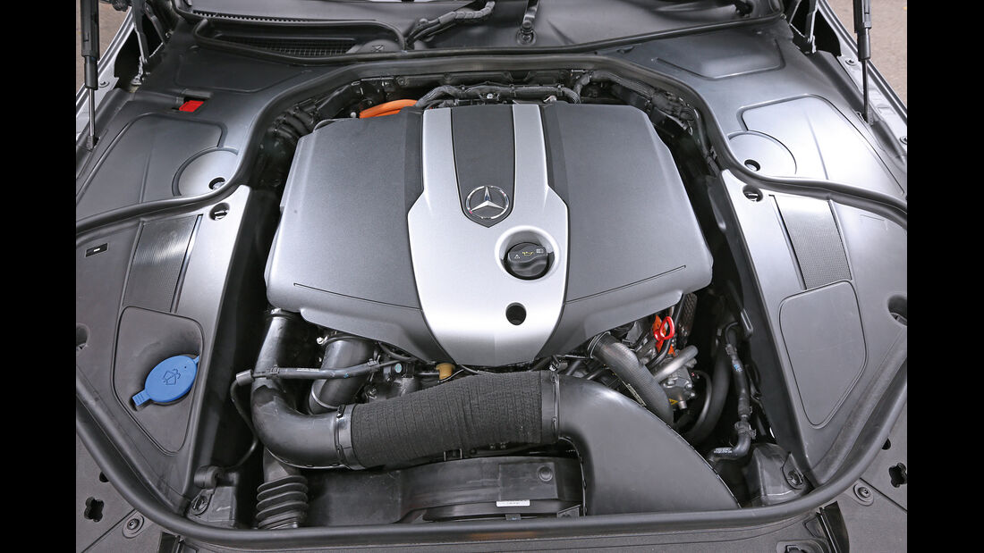 Mercedes S 300 Bluetec Hybrid, Motor