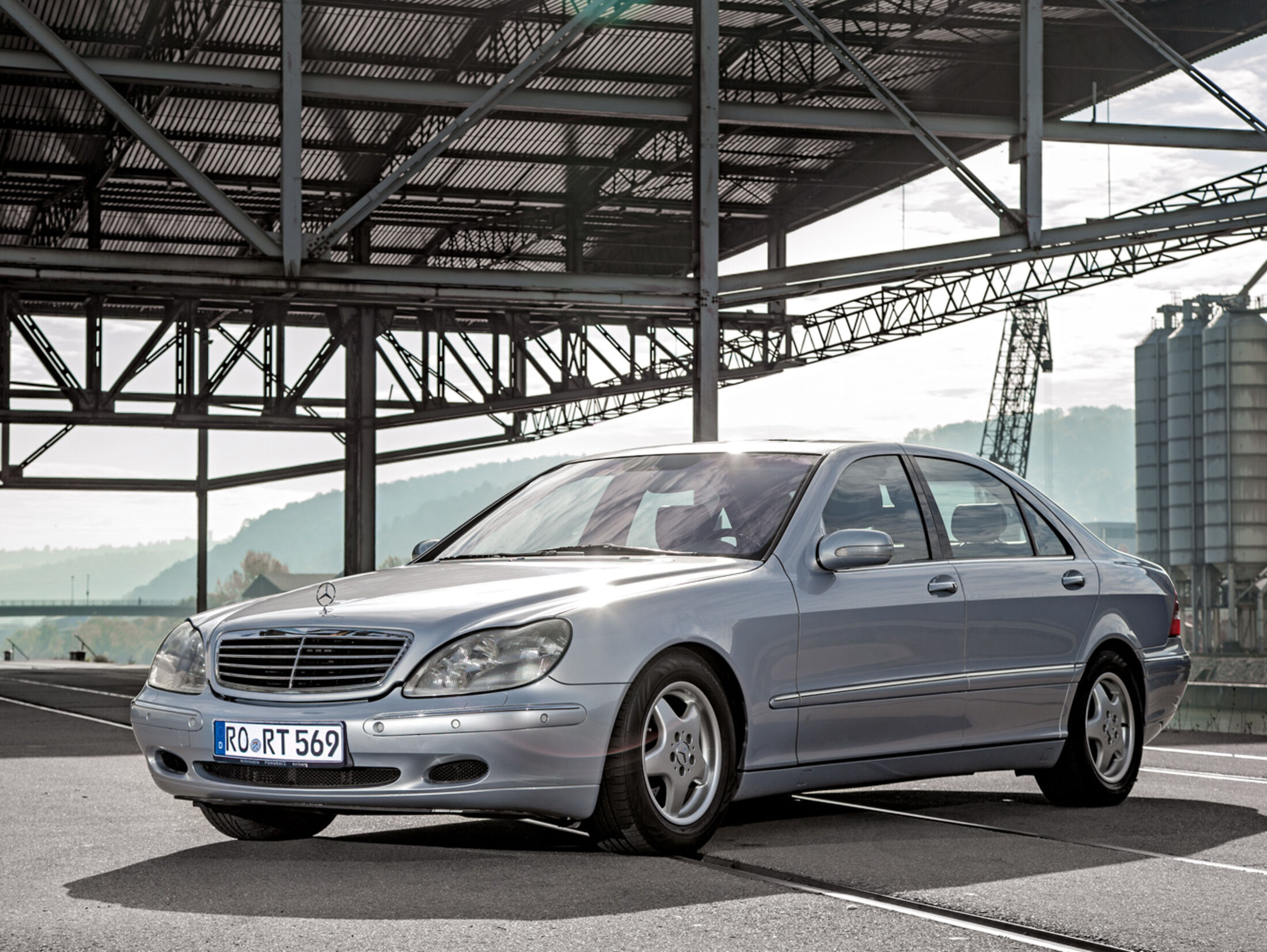 Kauftipp Mercedes S 500 L: 5-Liter-Luxuslimousine ab 2.500 Euro