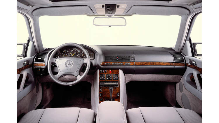 Mercedes S Klasse 40 Jahre Voller Innovationen Auto Motor Und Sport