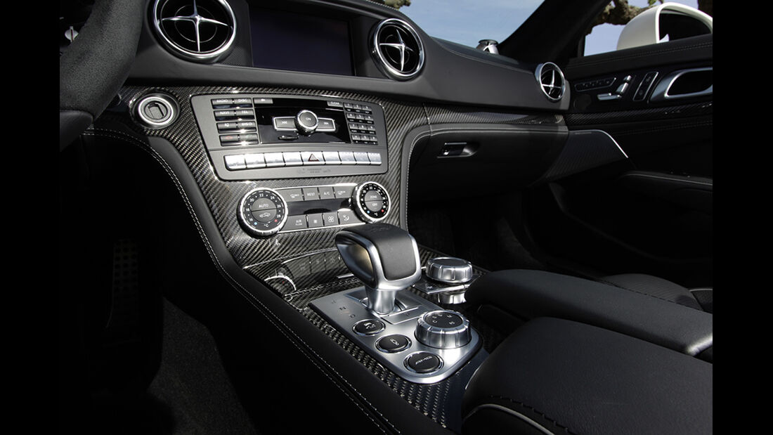 Mercedes SL 63 AMG, Cockpit