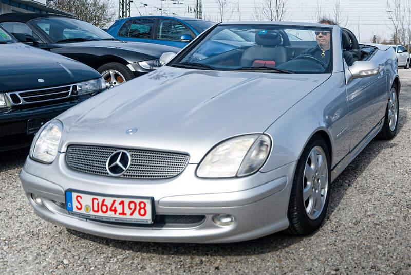 Mercedes SLK 230 K, Cabrios vom Kiesplatz