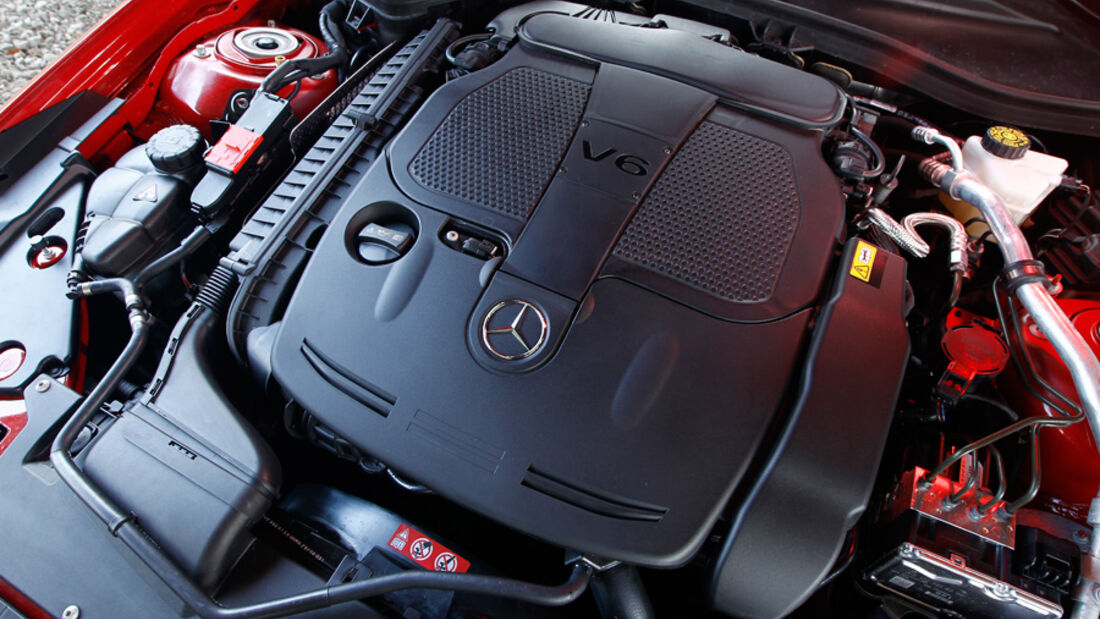 Mercedes SLK BlueEFFICIENCY, Motorraum, Motor