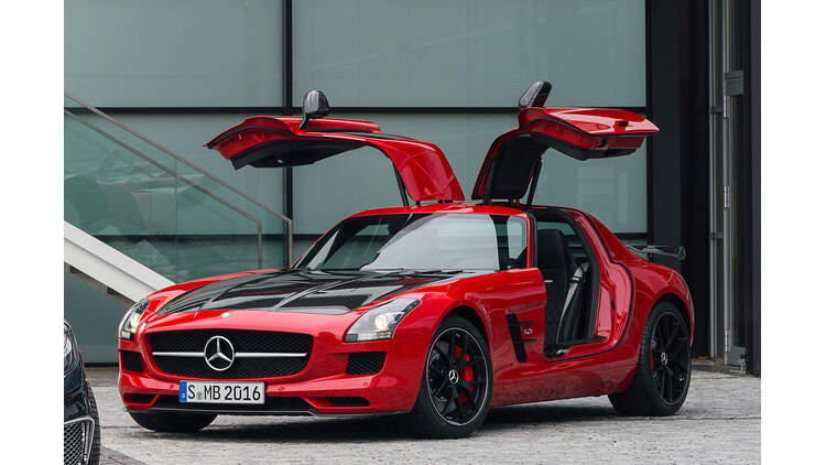 Mercedes Sls Amg Final Edition Zum Abschluss 350 Letzte Flugelturer Auto Motor Und Sport