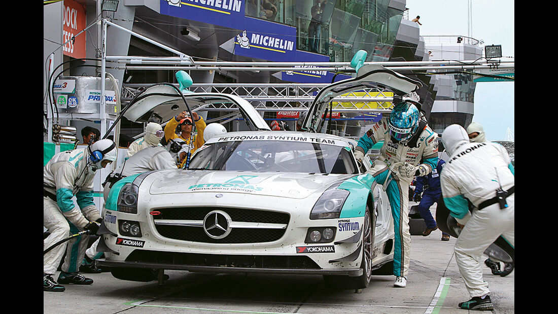 Mercedes SLS AMG GT3, Boxengasse, Stopp