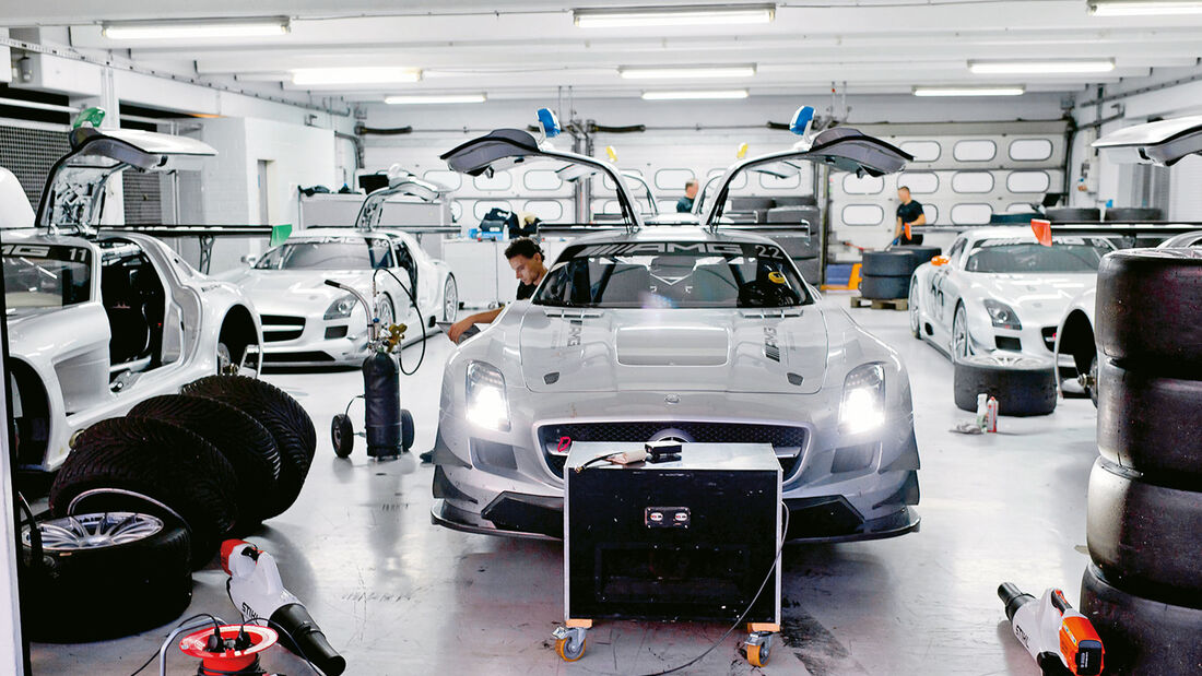 Mercedes SLS AMG GT3, Werkstatt, Kundensportprogramm